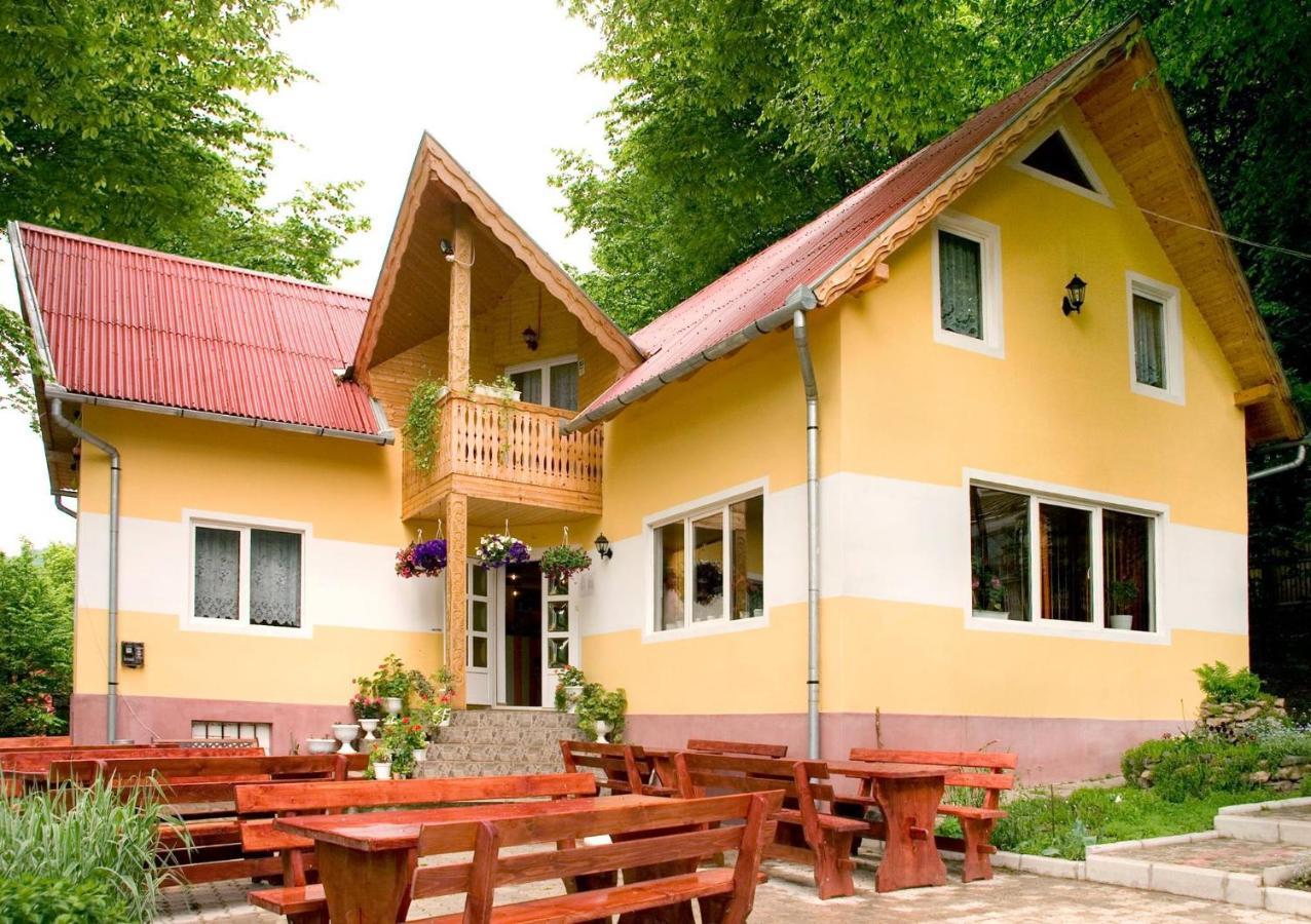 Perla Balvanyos Gyoengye Exterior photo